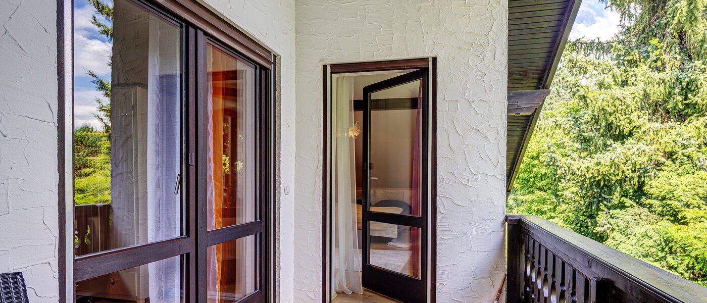 アティック・フラット（屋根裏） Inning am Ammersee 02 2.ベランダ 13224