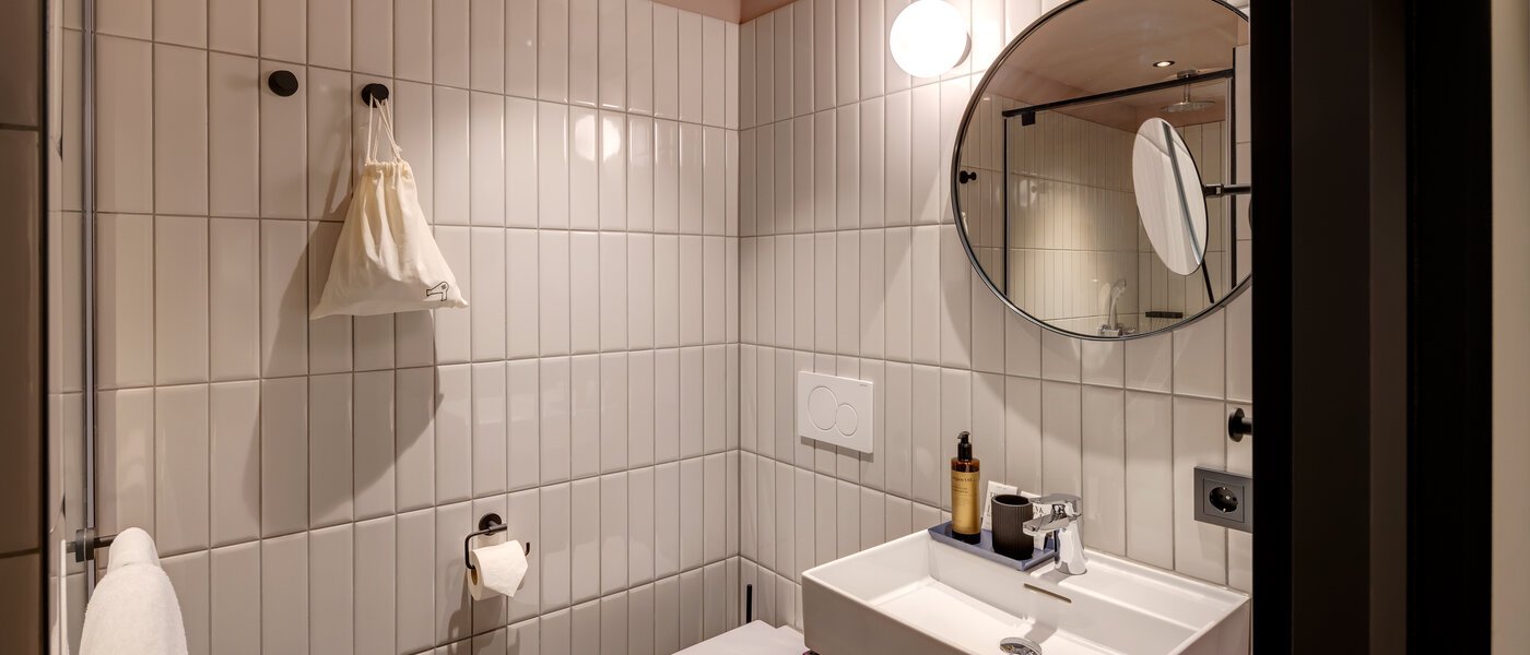 アパルトマン München Neuperlach 01 浴室 13247