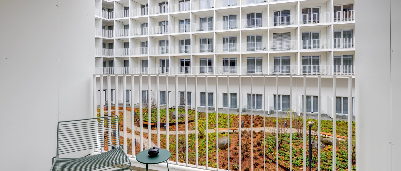 アパルトマン München Neuperlach 01 ベランダ 13248