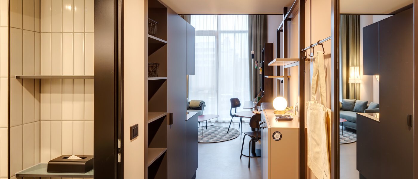 メゾネット・マンション（複数階にわたるマンション） München Neuperlach 01 玄関入り口 13252