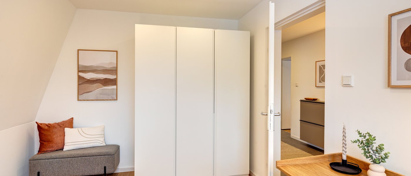 アティック・フラット（屋根裏） München Giesing 02 3.　寝室 13269