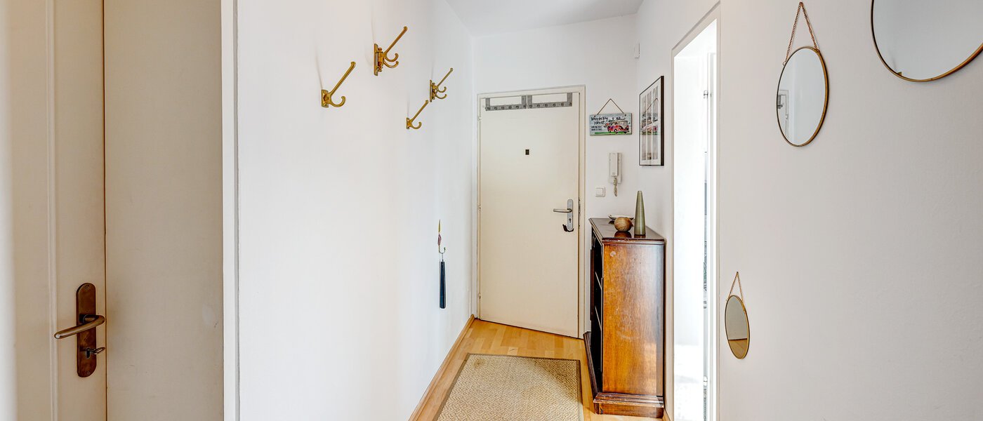 マンション München Nymphenburg 01 玄関入り口 13273