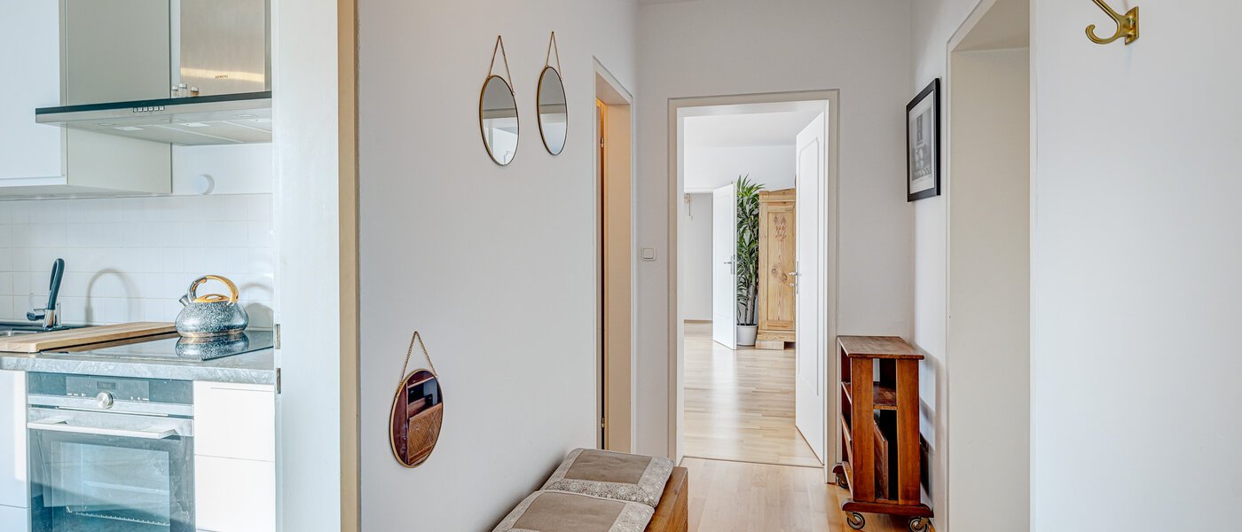 マンション München Nymphenburg 02 玄関入り口 13273