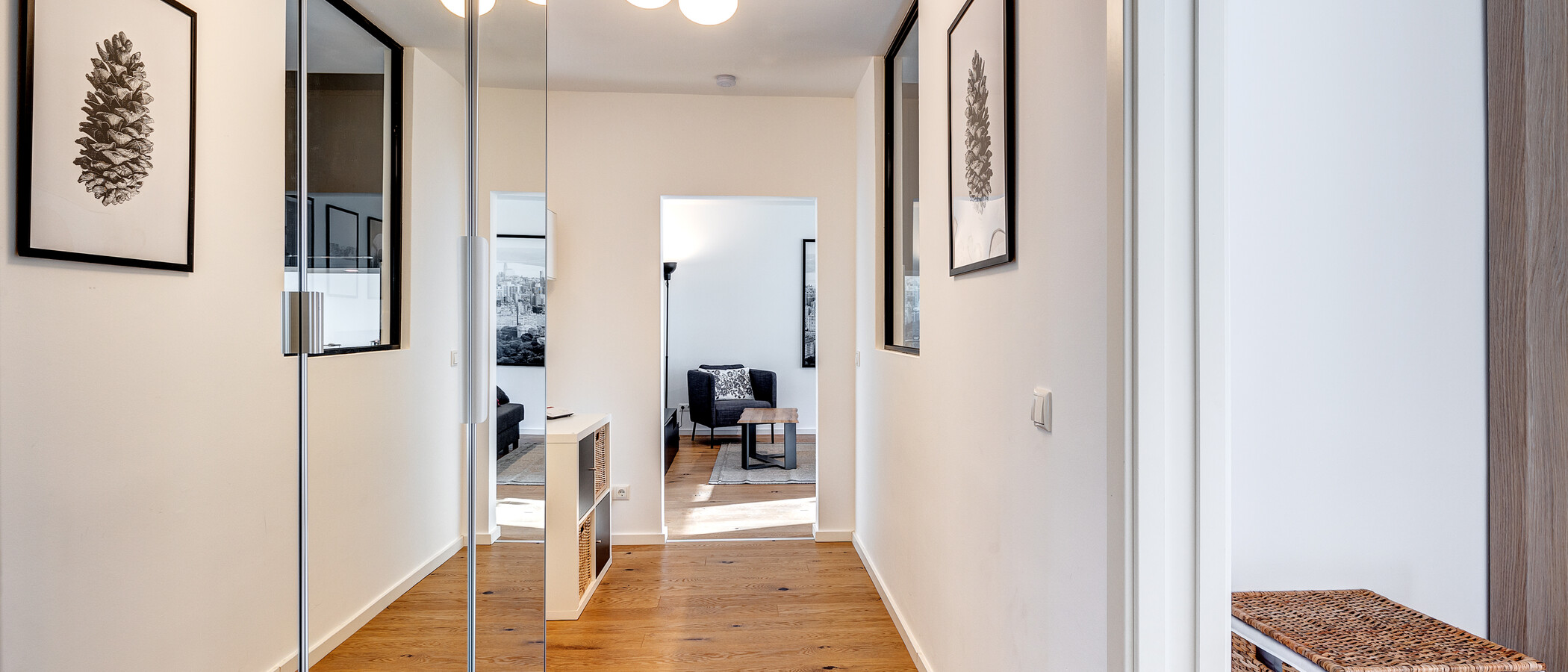 マンション München Solln 03 玄関入り口 13291