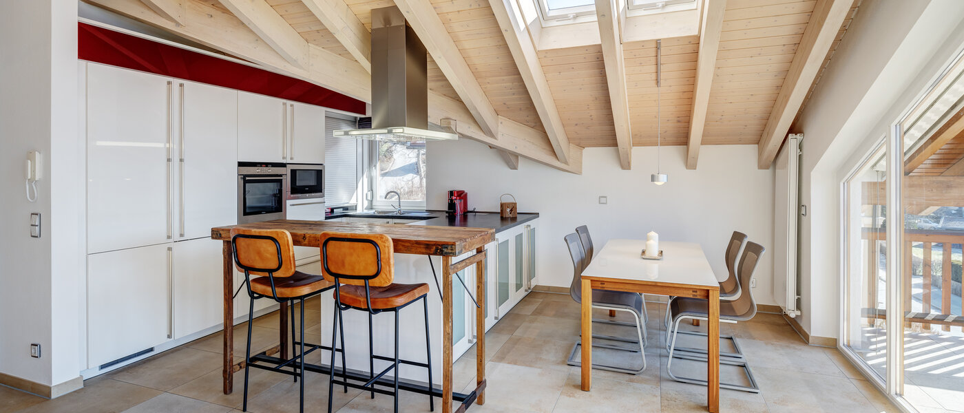 アティック・フラット（屋根裏） Tegernsee 01 キッチン 13299