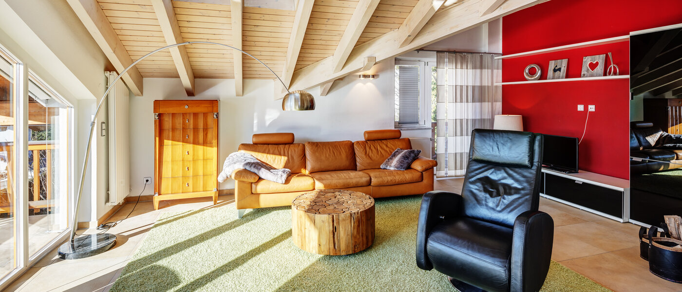 アティック・フラット（屋根裏） Tegernsee 04 リビングエリア 13299