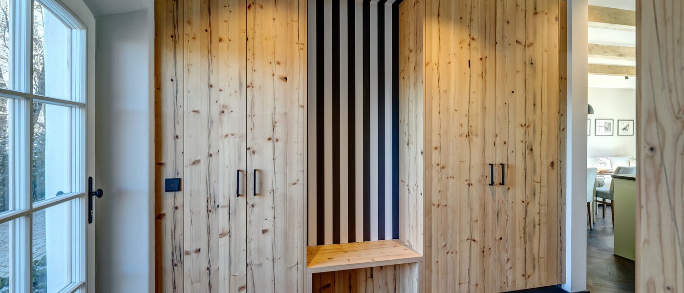 マンション Waakirchen 02 玄関入り口 13308