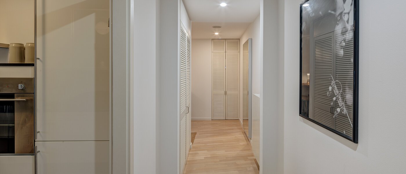 複層－回廊住宅 München Maxvorstadt 06 玄関入り口 13317