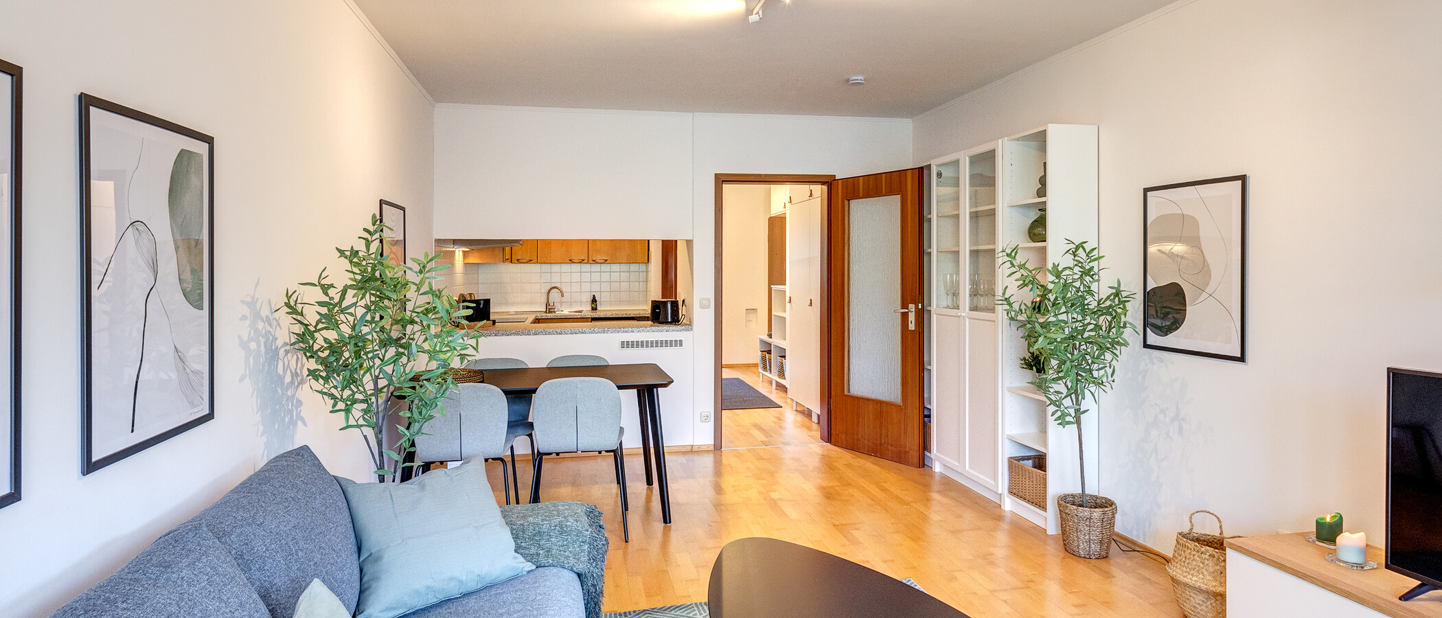 マンション München Neuhausen 02 リビングエリア 13344