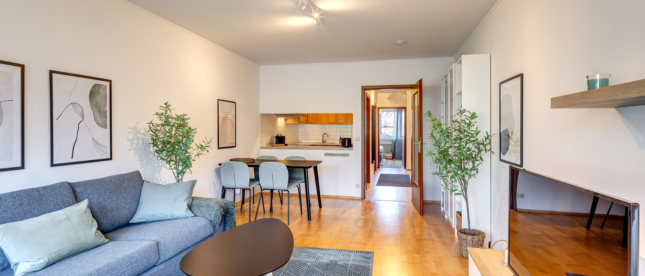 マンション München Neuhausen 04 リビングエリア 13344