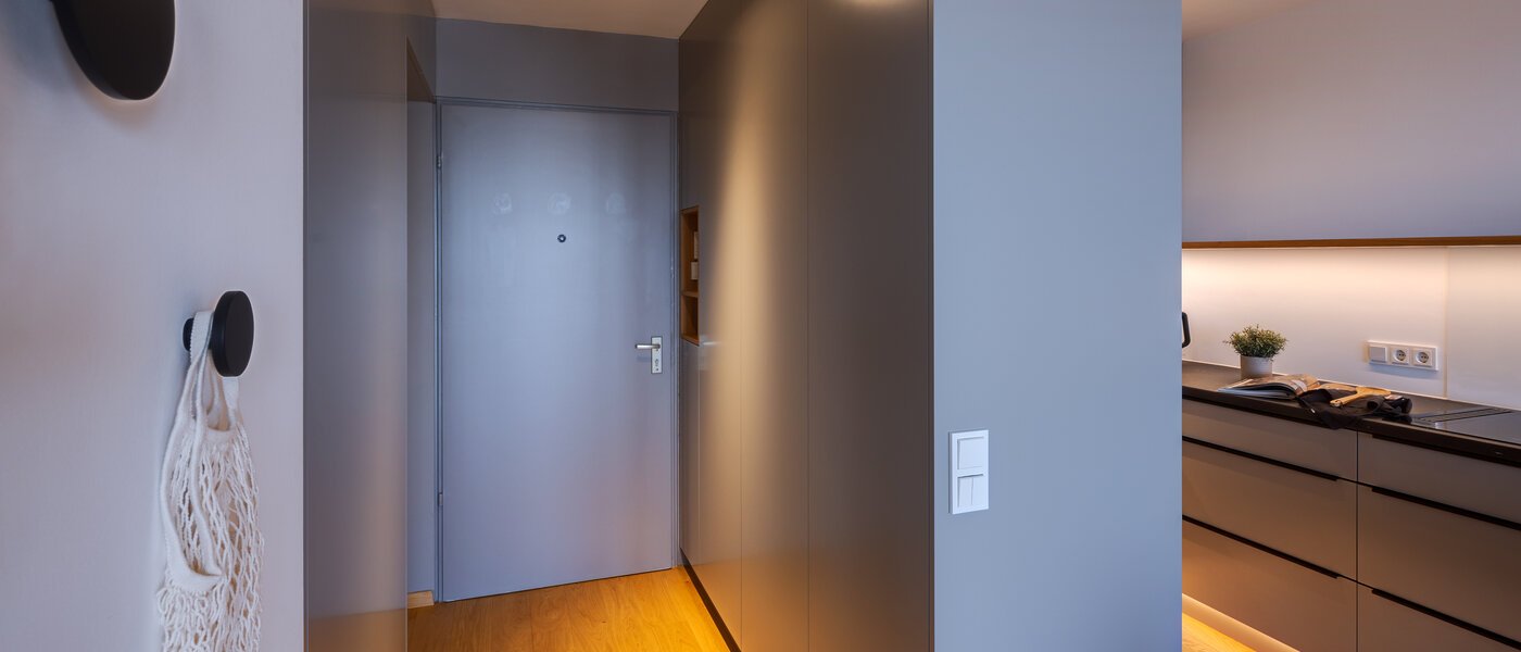 マンション München Olympiadorf 03 玄関入り口 13379