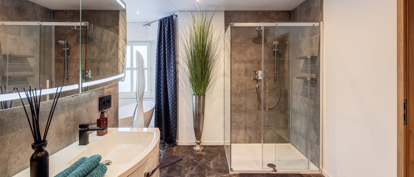 家屋 Vaterstetten Baldham 03 1つめの浴室 13408