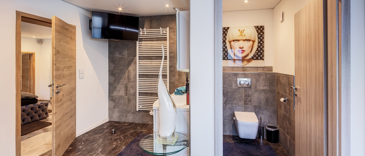 家屋 Vaterstetten Baldham 04 1つめの浴室 13408