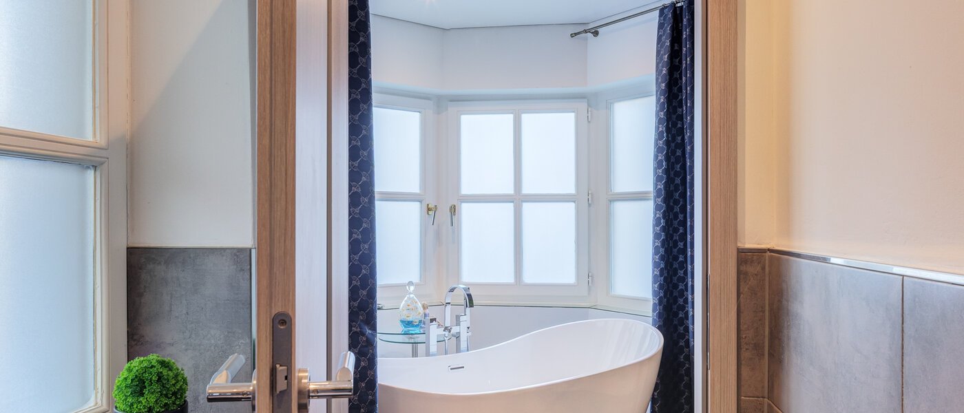 家屋 Vaterstetten Baldham 06 1つめの浴室 13408