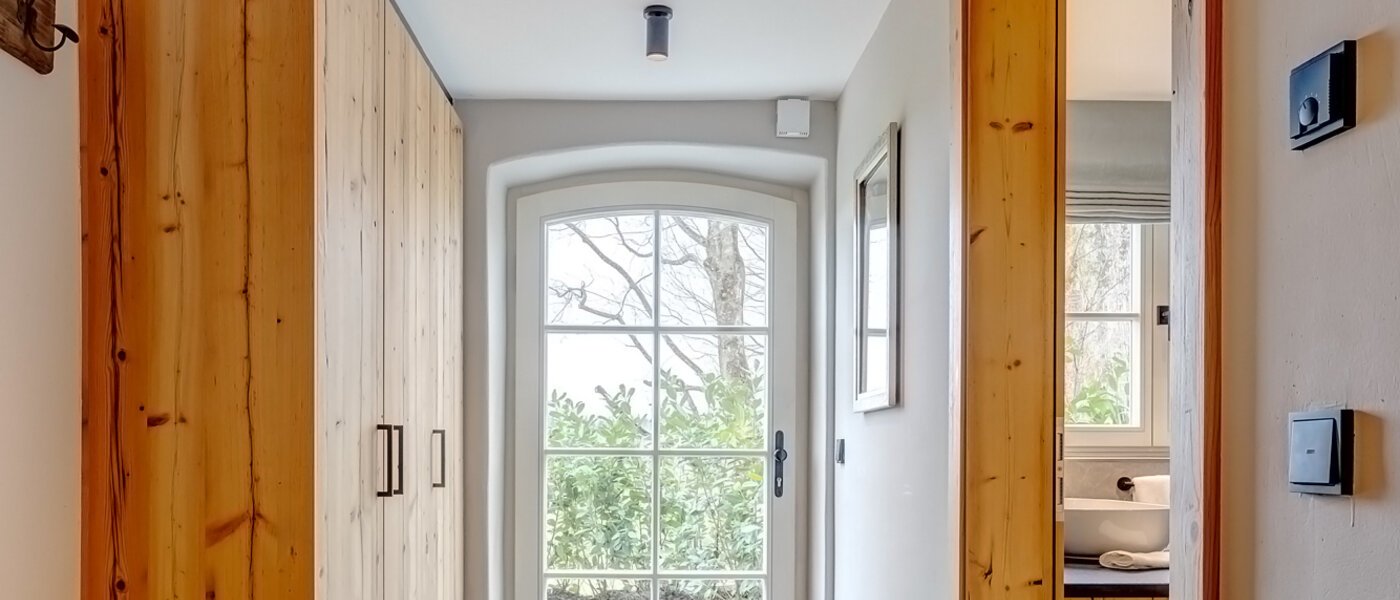 マンション Waakirchen 01 玄関入り口 13412