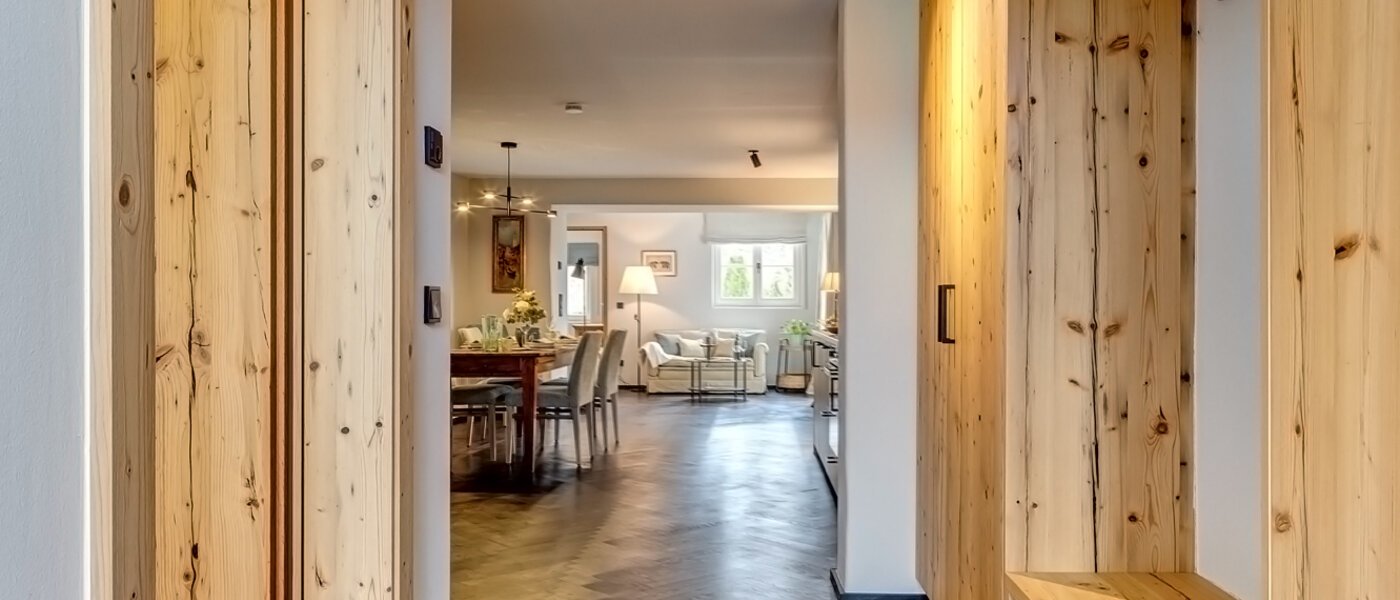 マンション Waakirchen 02 玄関入り口 13412