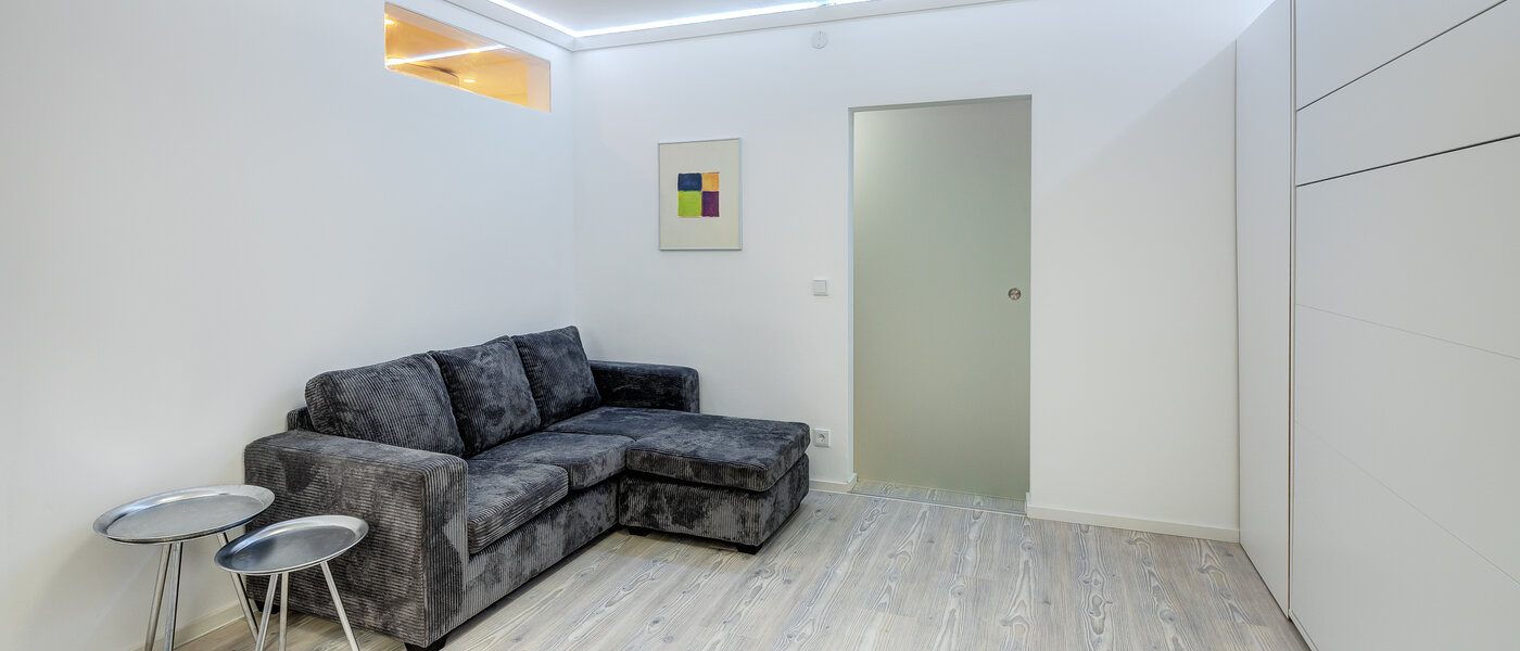 申し訳ございません。こちらの物件はすでに貸し出されました。