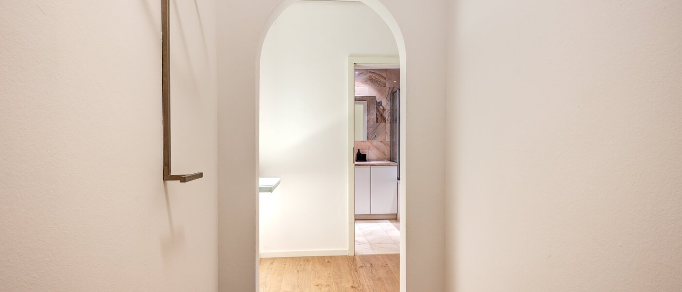 マンション München Schwabing - Alte Heide 02 玄関入り口 13448