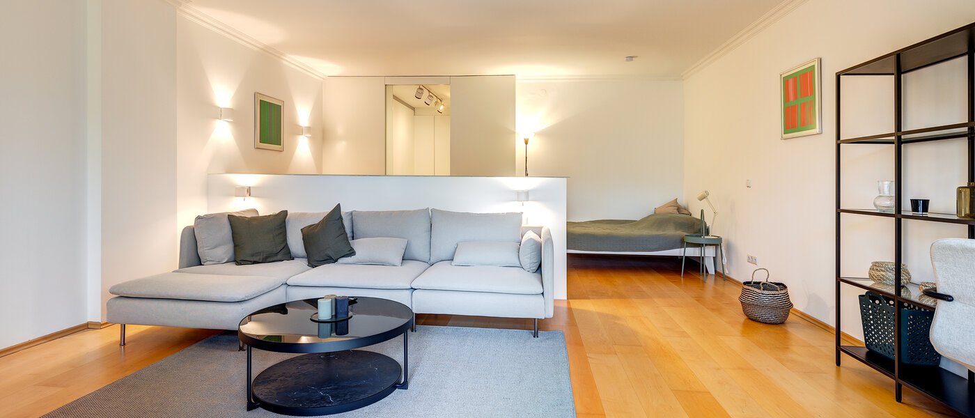 マンション München Schwabing - Alte Heide 01 リビングエリア 13448