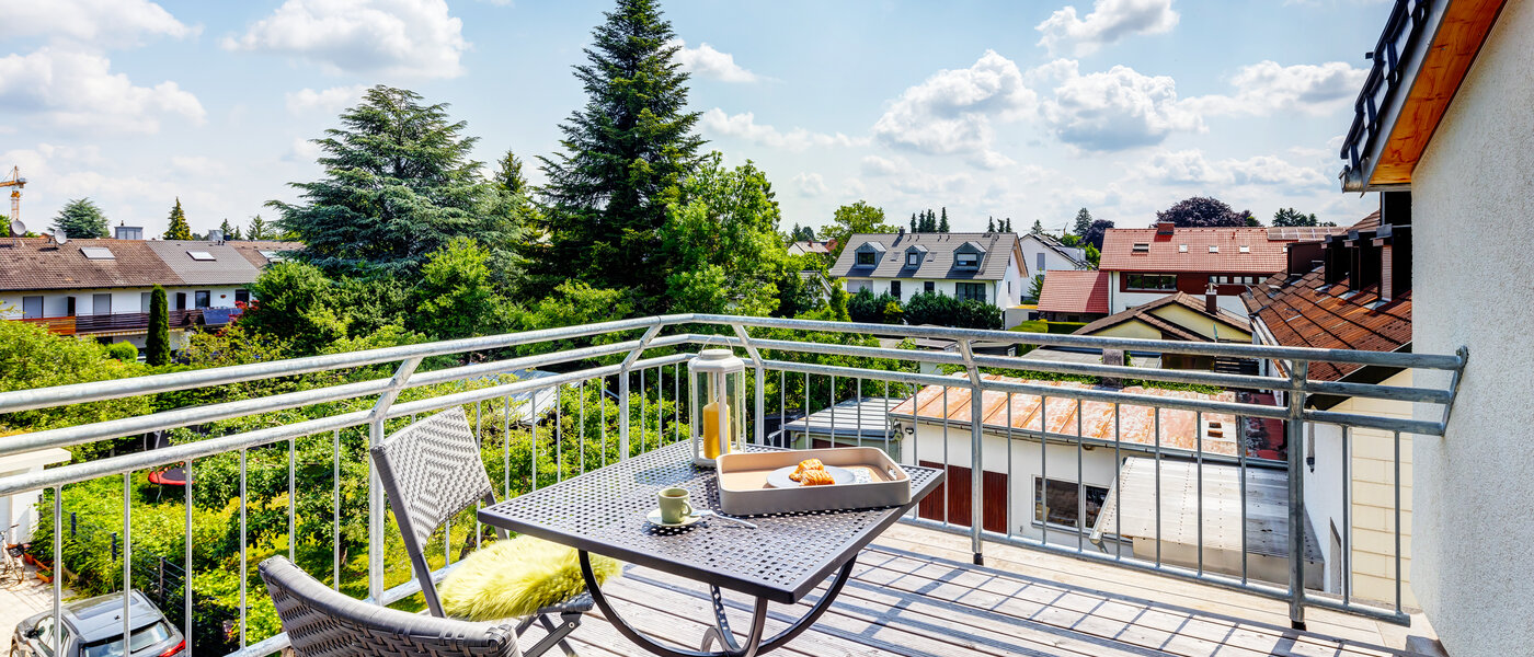 アティック・フラット（屋根裏） München Berg am Laim 02 セカンドルーフテラス 13504