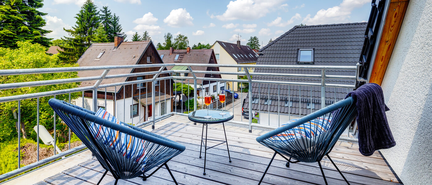 アティック・フラット（屋根裏） München Berg am Laim 02 1ルーフテラス 13504