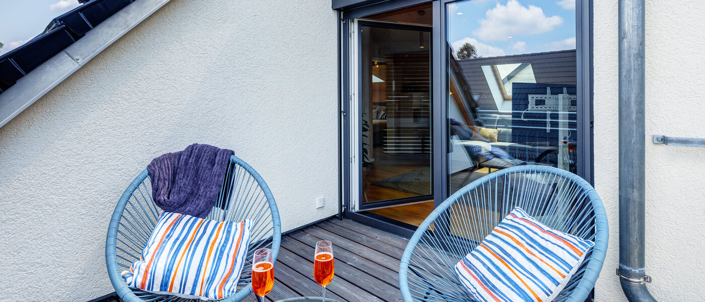 アティック・フラット（屋根裏） München Berg am Laim 03 1ルーフテラス 13504