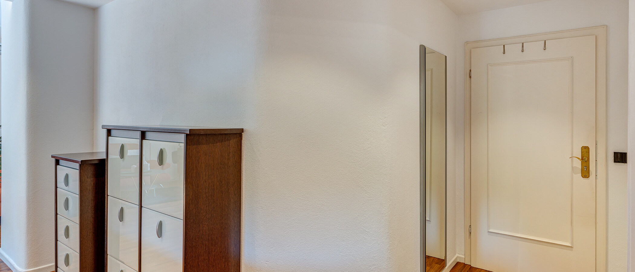 マンション München Fürstenried 02 玄関入り口 13505