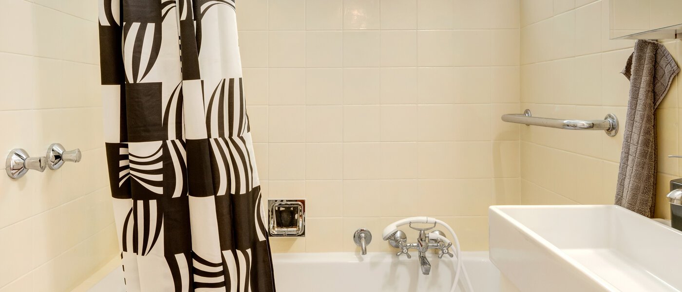 マンション München Harlaching 02 浴室 13522