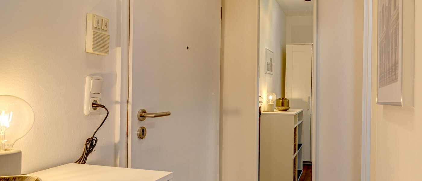 マンション München Untermenzing 01 玄関入り口 13539