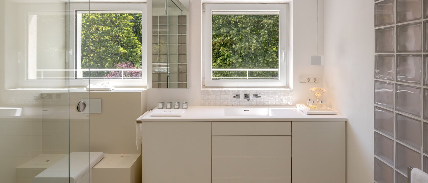 ペントハウス住宅 Unterhaching 04 浴室 13549