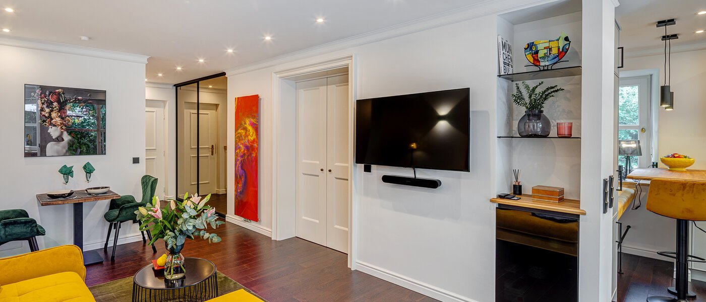 マンション München Nymphenburg 06 リビングエリア 13556