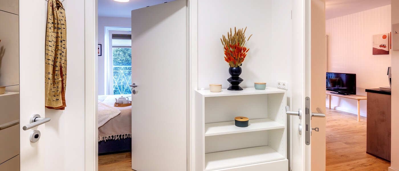 マンション München Au 03 玄関入り口 13572