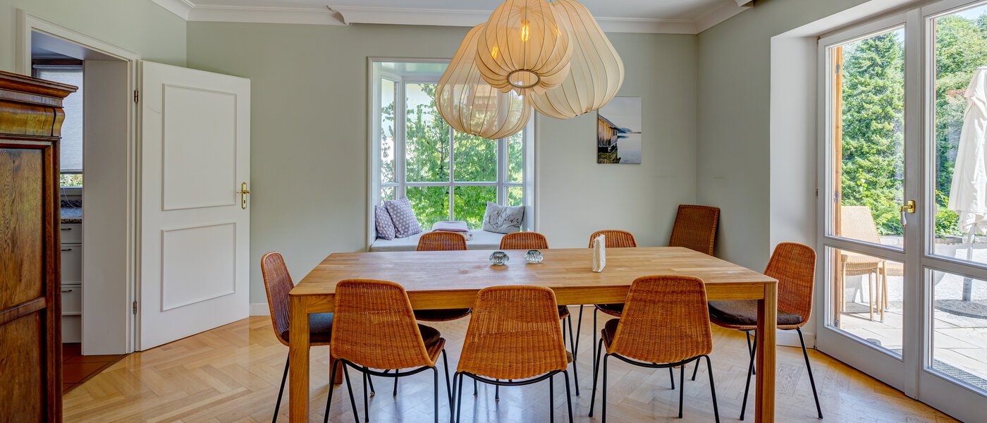 庭付き住宅 Schliersee 01 ダイニングルーム 13576