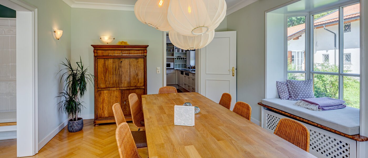 庭付き住宅 Schliersee 04 ダイニングルーム 13576