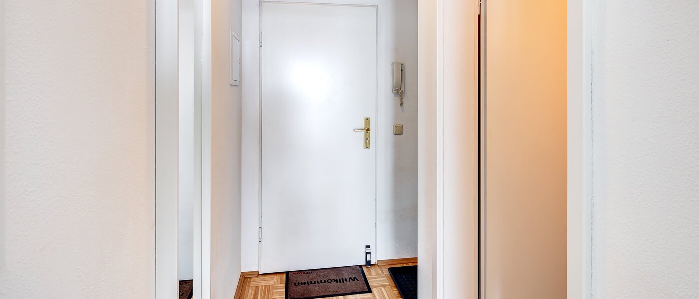 マンション München Obermenzing 01 玄関入り口 13578