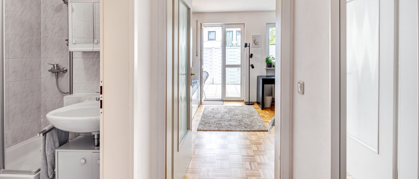 マンション München Obermenzing 03 玄関入り口 13578