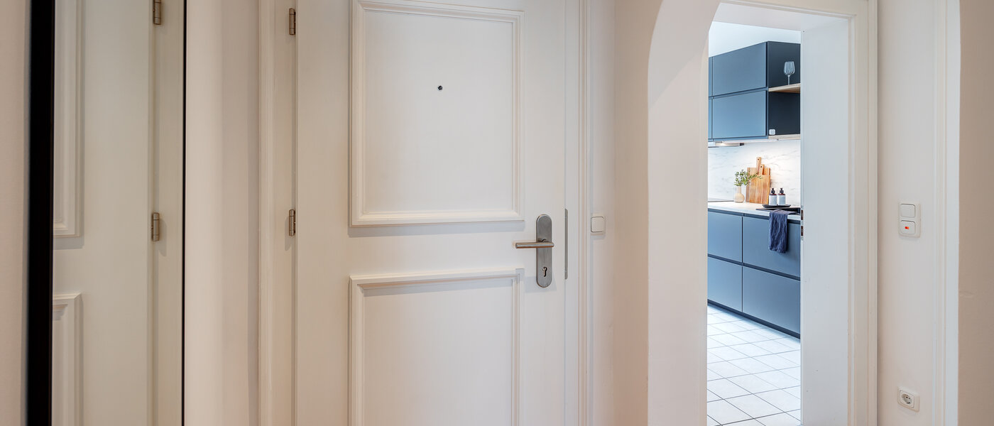 マンション München Lehel 02 玄関入り口 13584