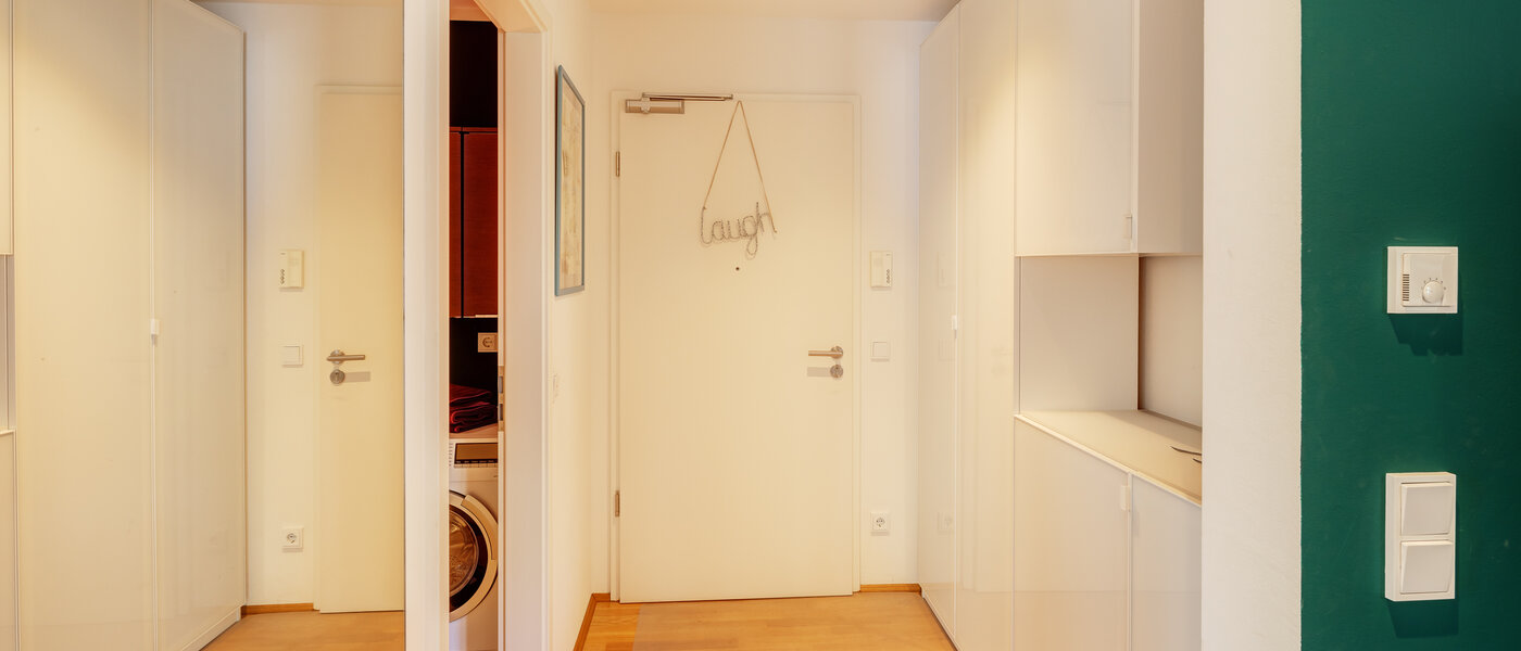 マンション München Milbertshofen 01 玄関入り口 13602