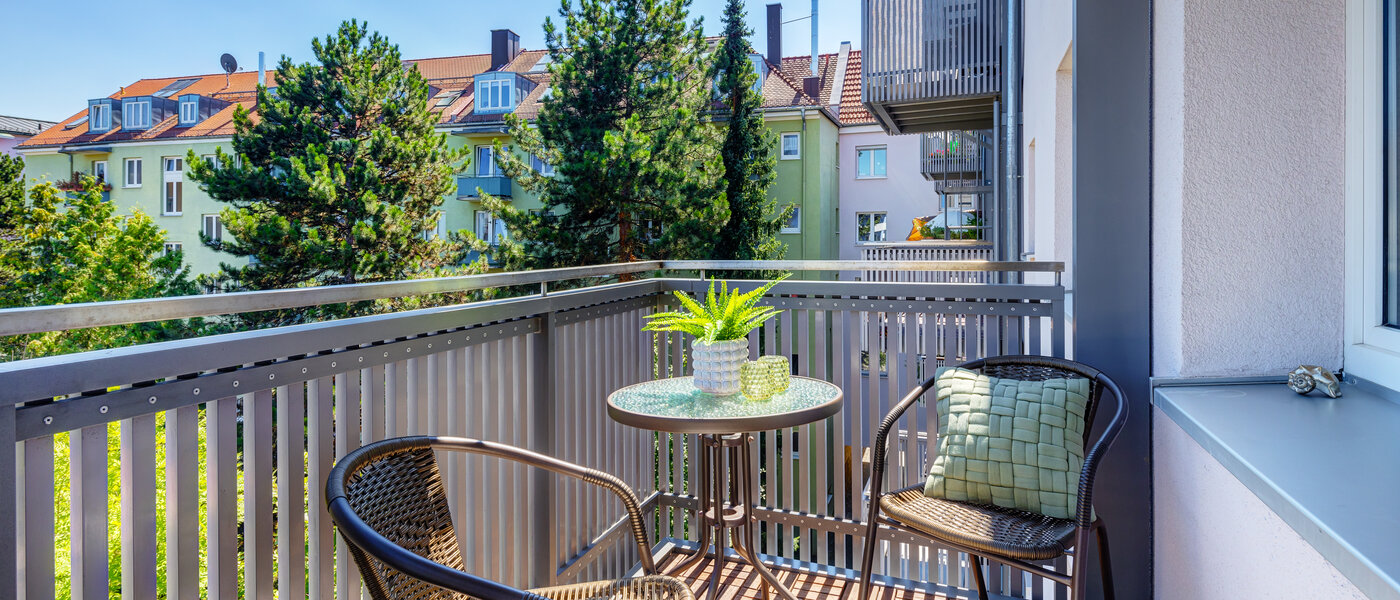 マンション München Bogenhausen 01 ベランダ 13604