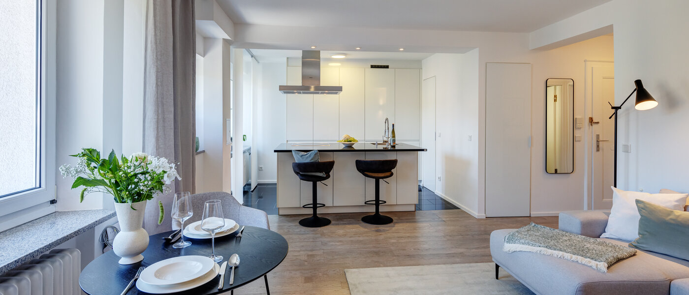 マンション München Bogenhausen 04 リビングエリア 13604