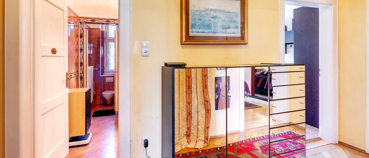 マンション München Bogenhausen 02 玄関入り口 13612