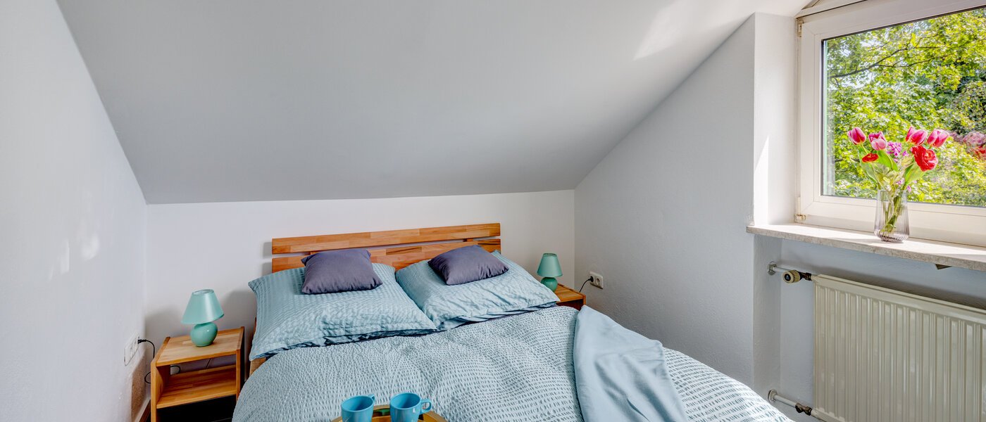 アティック・フラット（屋根裏） München Waldtrudering 01 寝室 13621