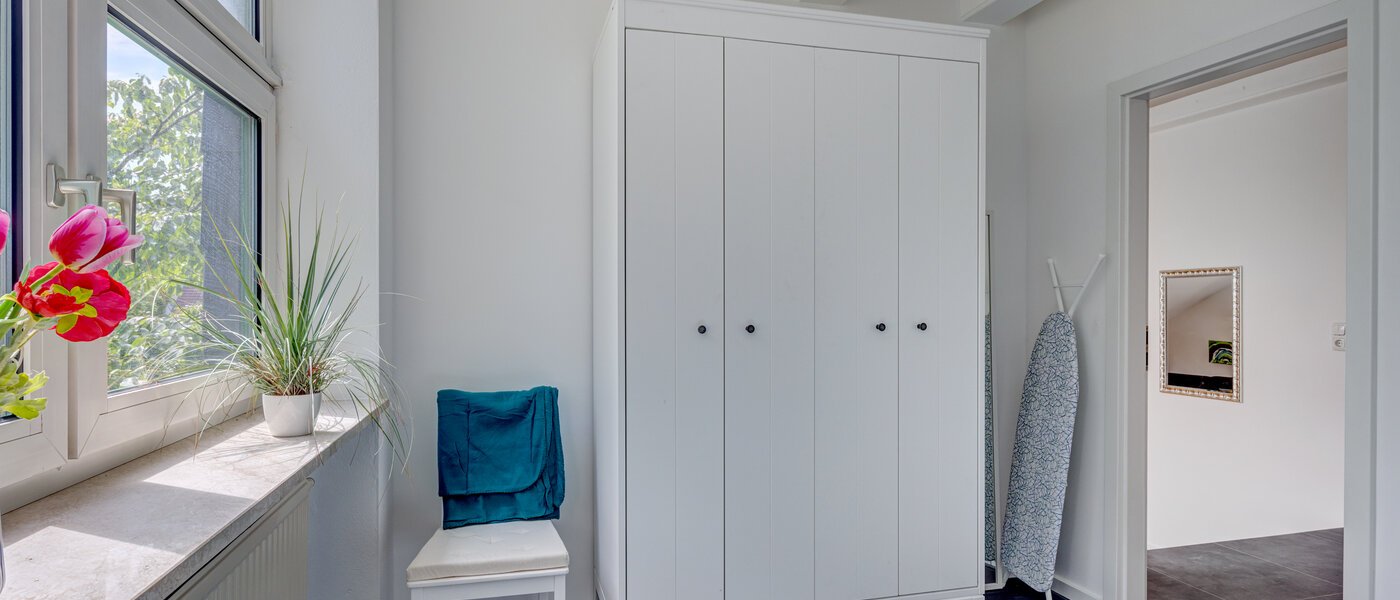 アティック・フラット（屋根裏） München Waldtrudering 02 寝室 13621