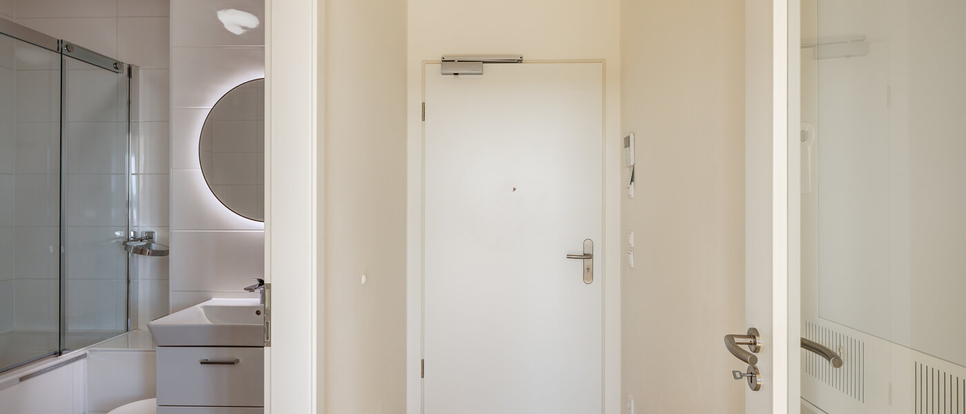 マンション München Neuperlach 01 玄関入り口 13623