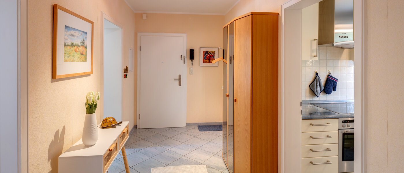 マンション München Forstenried 01 玄関入り口 13628