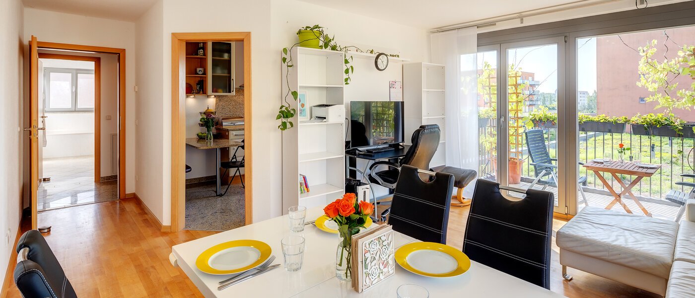 申し訳ございません。こちらの物件はすでに貸し出されました。