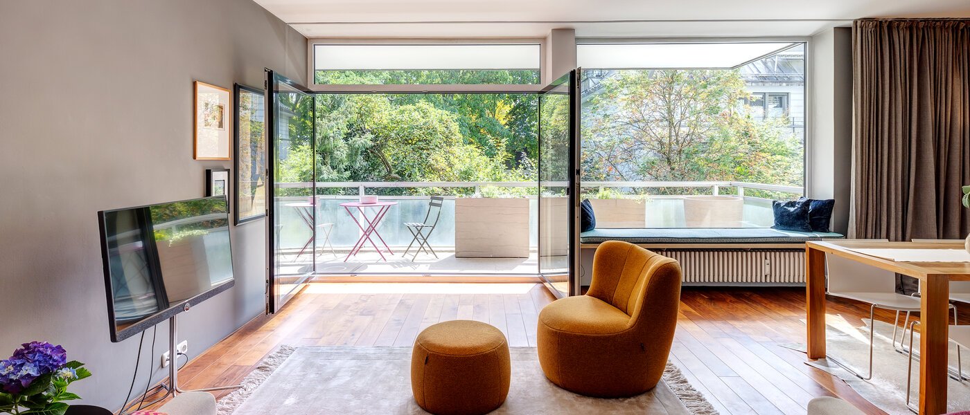 マンション München Altbogenhausen 02 リビングルーム 13633