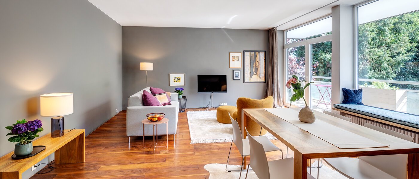 マンション München Altbogenhausen 05 リビングルーム 13633