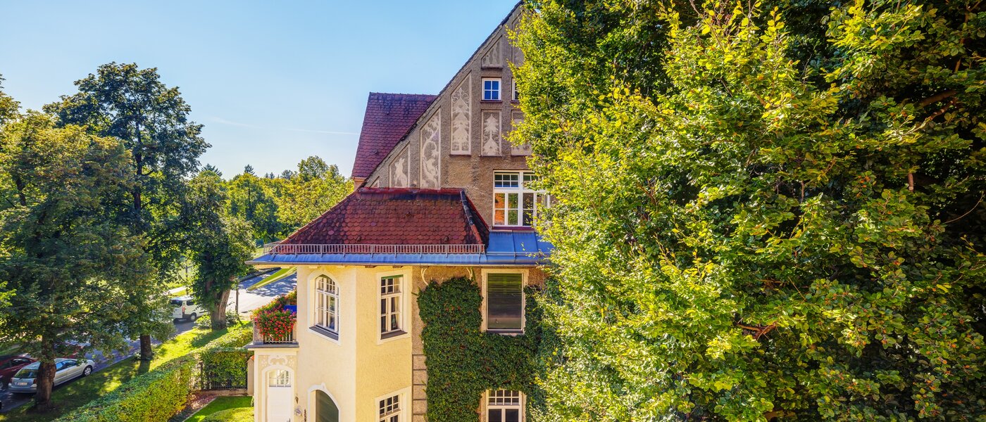 アティック・フラット（屋根裏） München Nymphenburg 04 物件からの眺め 13654