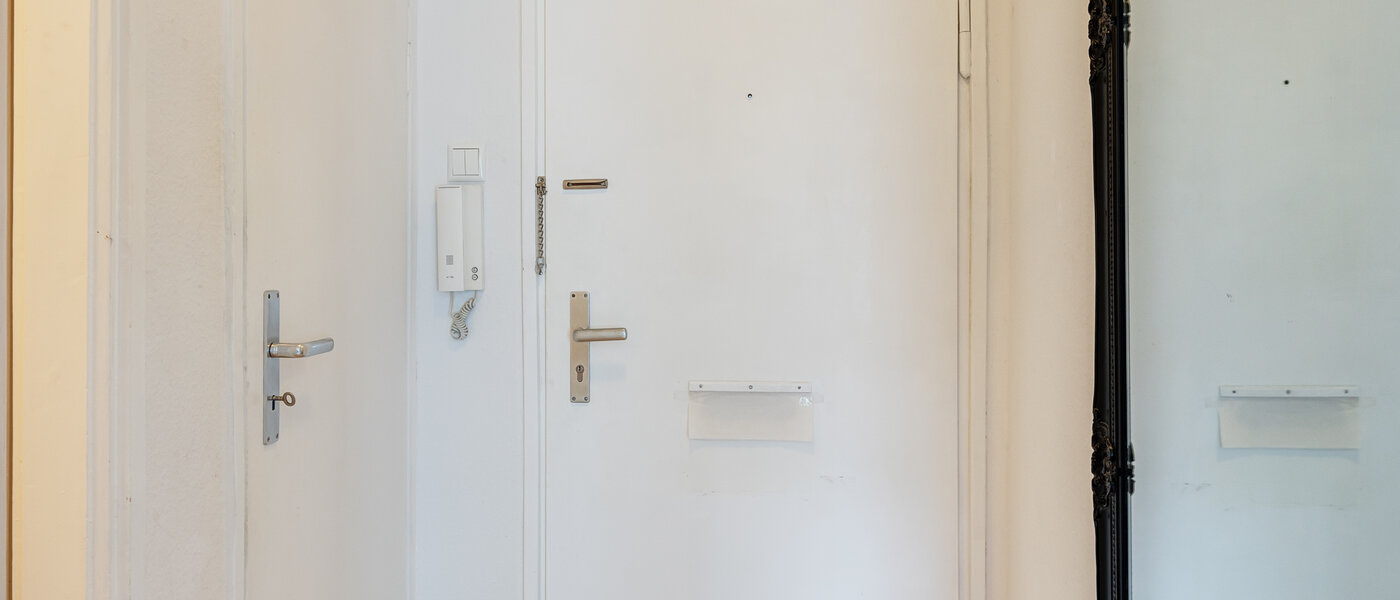 マンション München Parkstadt Bogenhausen 01 玄関入り口 13668